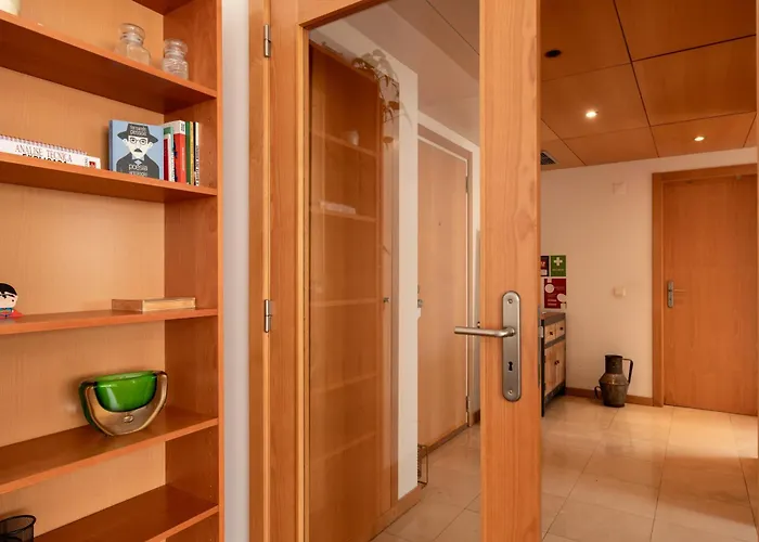 Appartement Modern In Parque Nacoes Lissabon