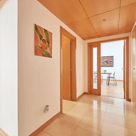 Modern In Parque Nacoes Apartment Lisbon