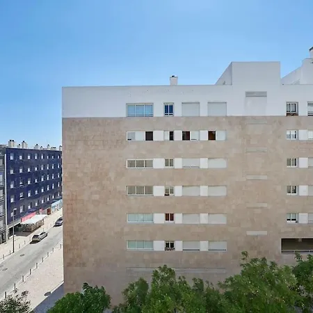 Apartamento Modern In Parque Nacoes *